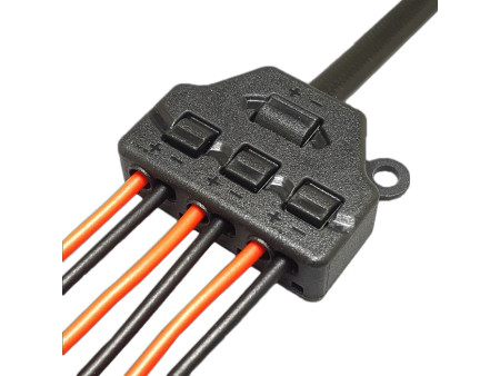 Splitter block TOOL-0096 για LED καλωδιοταινίες, 3-port, μαύρο